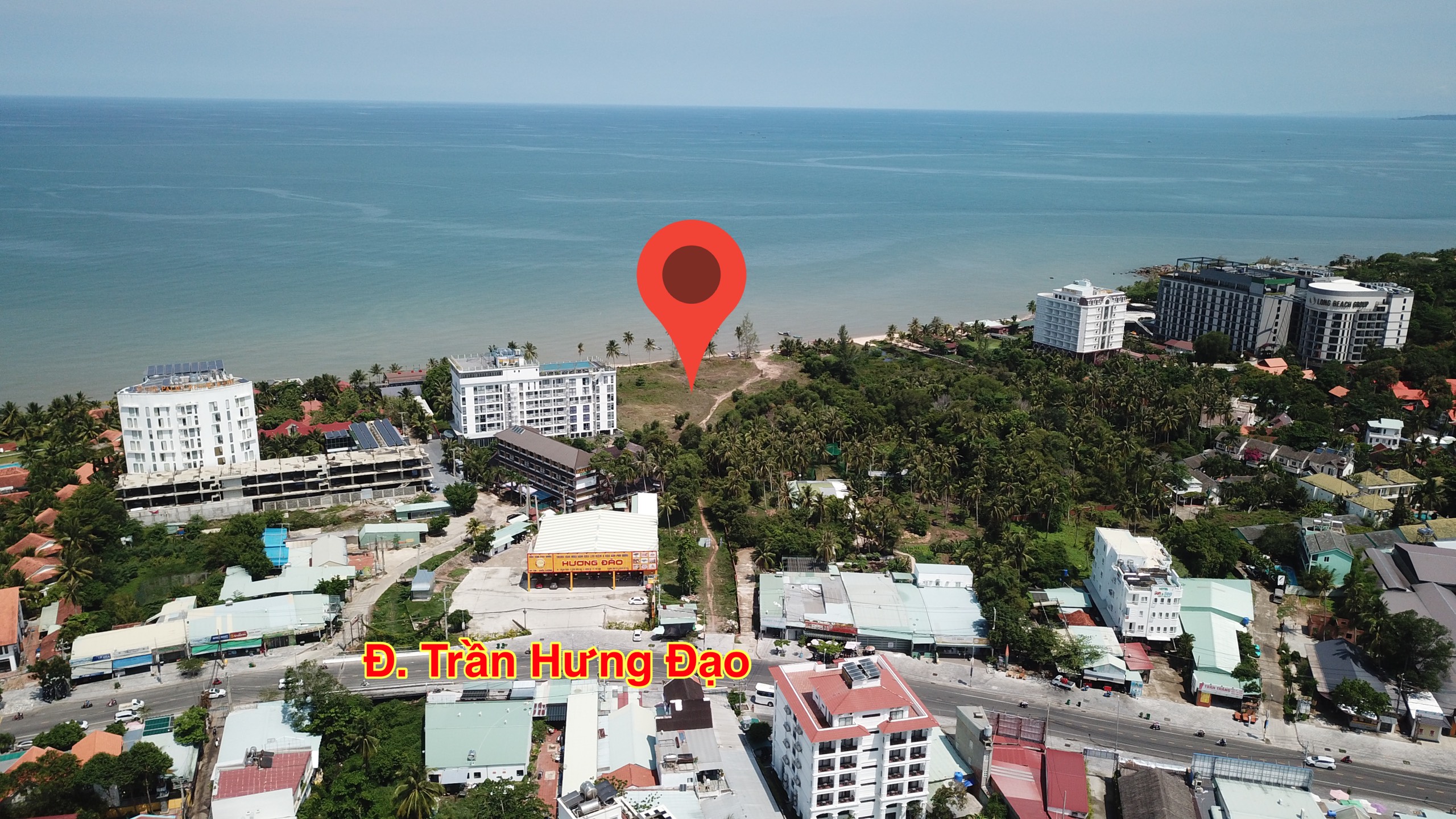 Hướng về phía biển